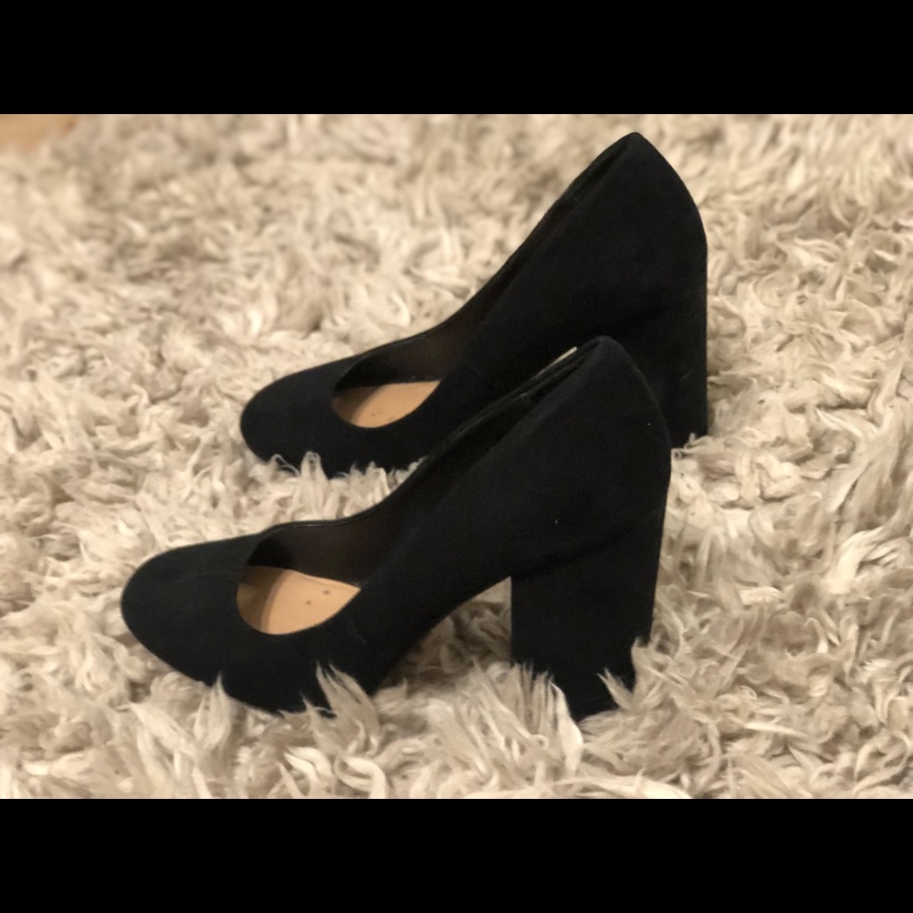Call IT Spring Womens closed toe classic pumps